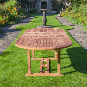 Blenheim extending table [city]